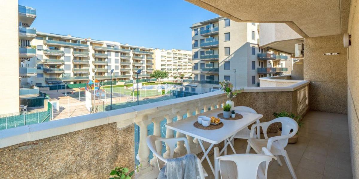 Alea Rentals - Albeniz La Pineda Buitenkant foto